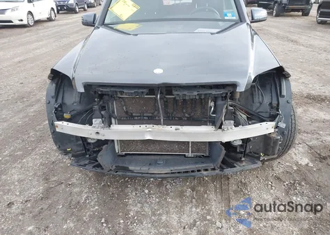 2010 Mercedes-Benz Glk 350 4Matic z USA, uszkodzony, nr VIN WDCGG8HB1AF371059